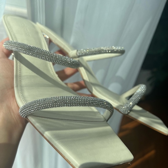 Cult Gaia size EU40 New. No box. Nami 36MM Kitten-Heel Sandals - Picture 15 of 15